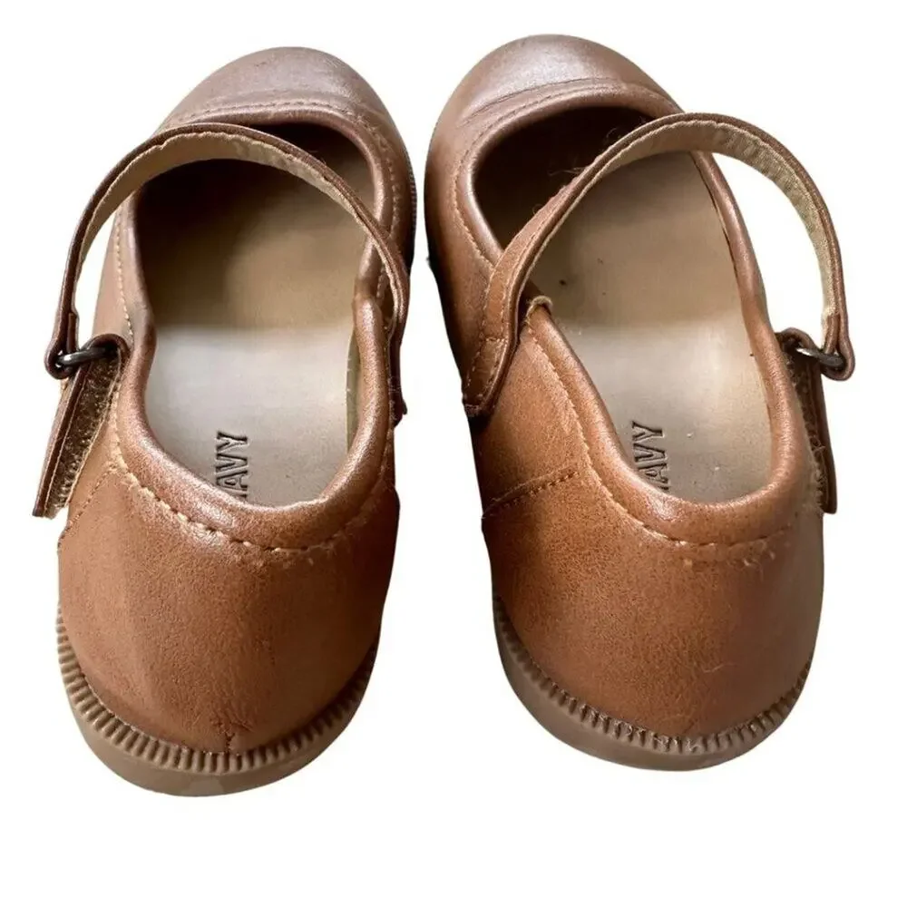 Old Navy Mary Jane Shoes Camel 9